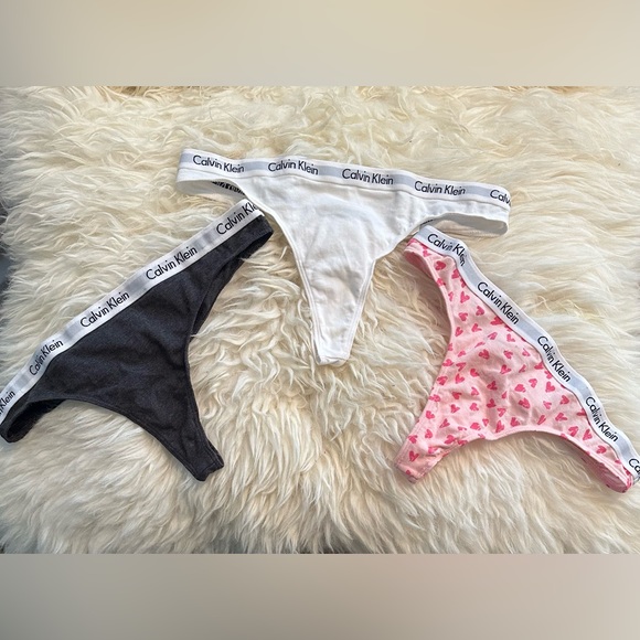 Calvin Klein Thong Panty 3 Piece Set M/S - Picture 4 of 5